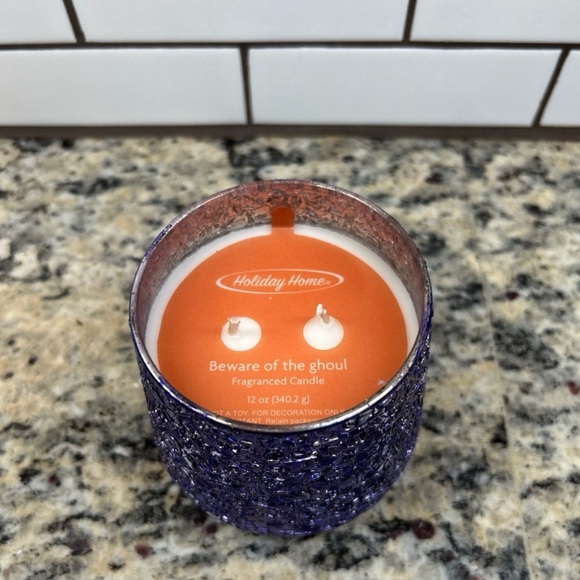 SPARKLY GLITTERY BEWARE OF THE GHOUL 12oz  2-wick CANDLE -NWT - Picture 2 of 10